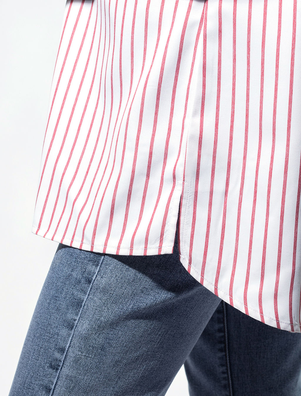 Свободная блузка с рукавами буфами - Vilatte фото 3