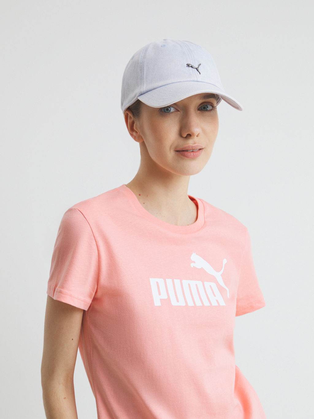 Бейсболка из денима PUMA WARDROBE ESS METAL Dad Cap Артикул 4300813, бледно-голубой