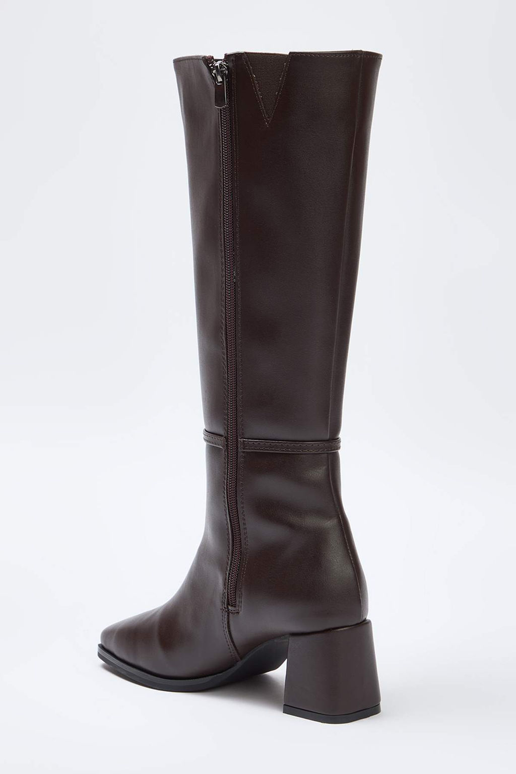 Kahverengi Bant Detayl? Kare Burun Blok Topuklu Kad?n Cizme
TAKAW26CZ00007 - Trendyolmilla фото 6