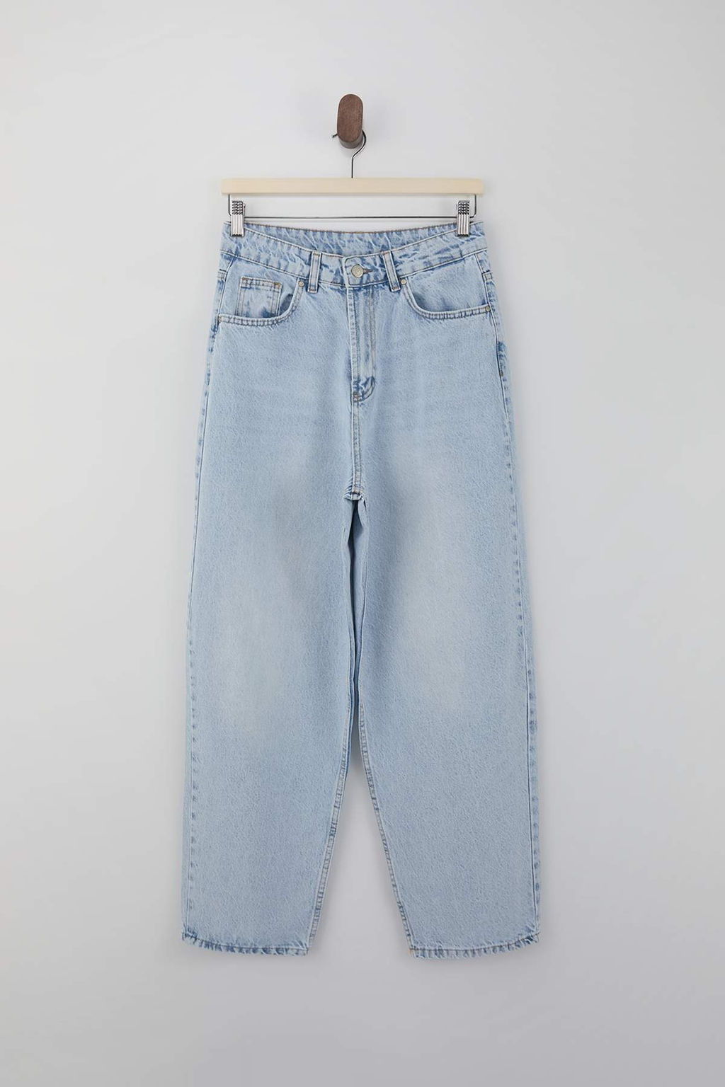 Mavi Y_ksek Bel 100% Pamuk Barrel Jeans TWOSS26JE00143 - Trendyolmilla фото 2