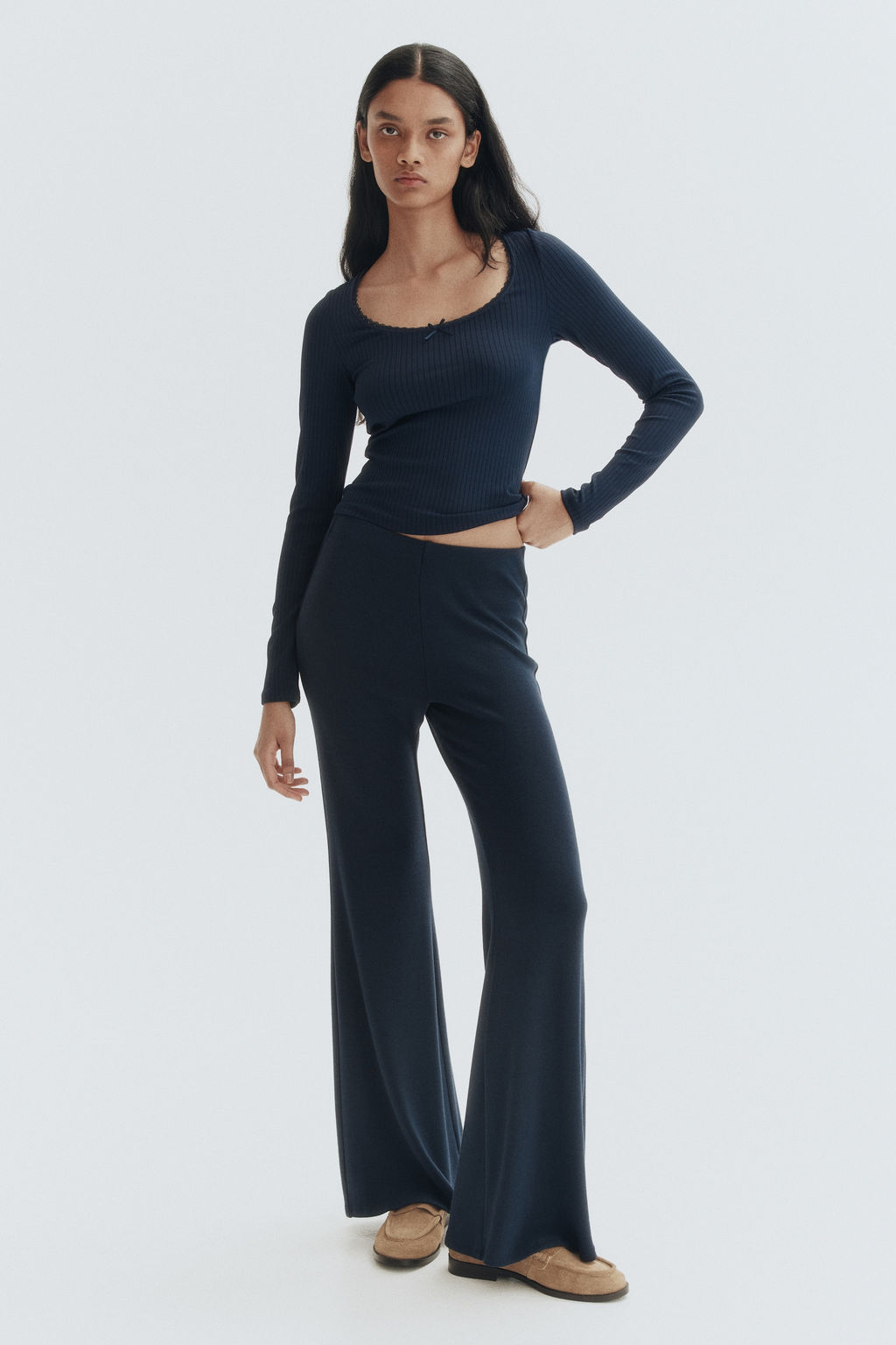 Flared fine-knit trousers - H&m фото 4
