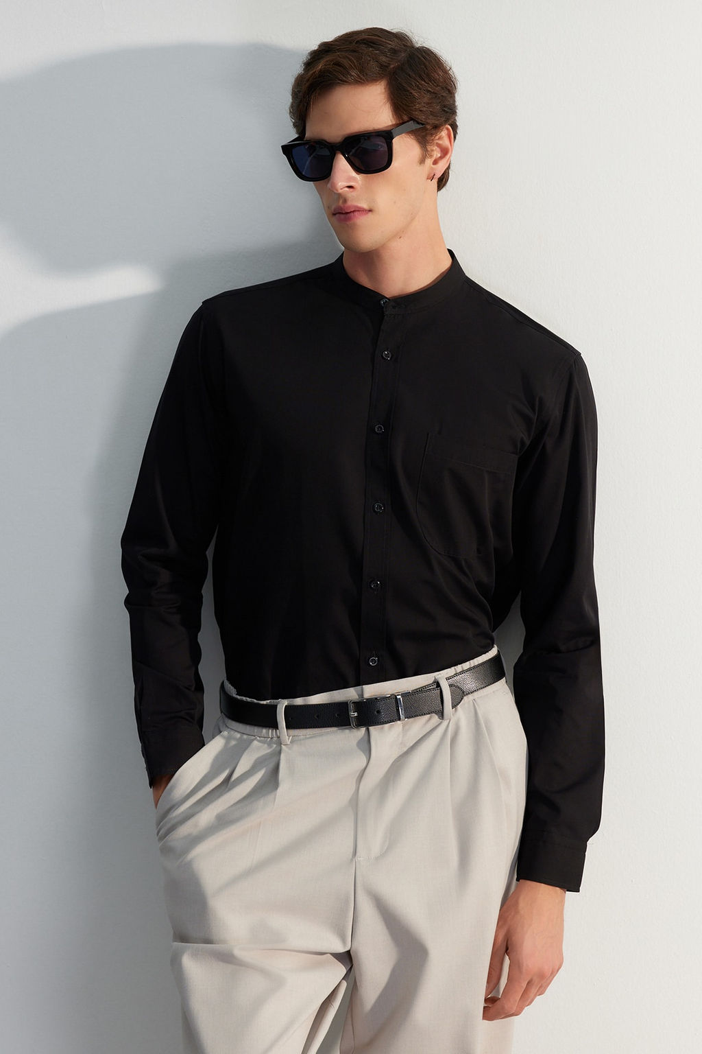 TRENDYOL MAN Premium Siyah %100 Pamuk Regular Fit Hakim Yaka Gomlek TMNAW24GO00027 - Trendyolmilla фото 2