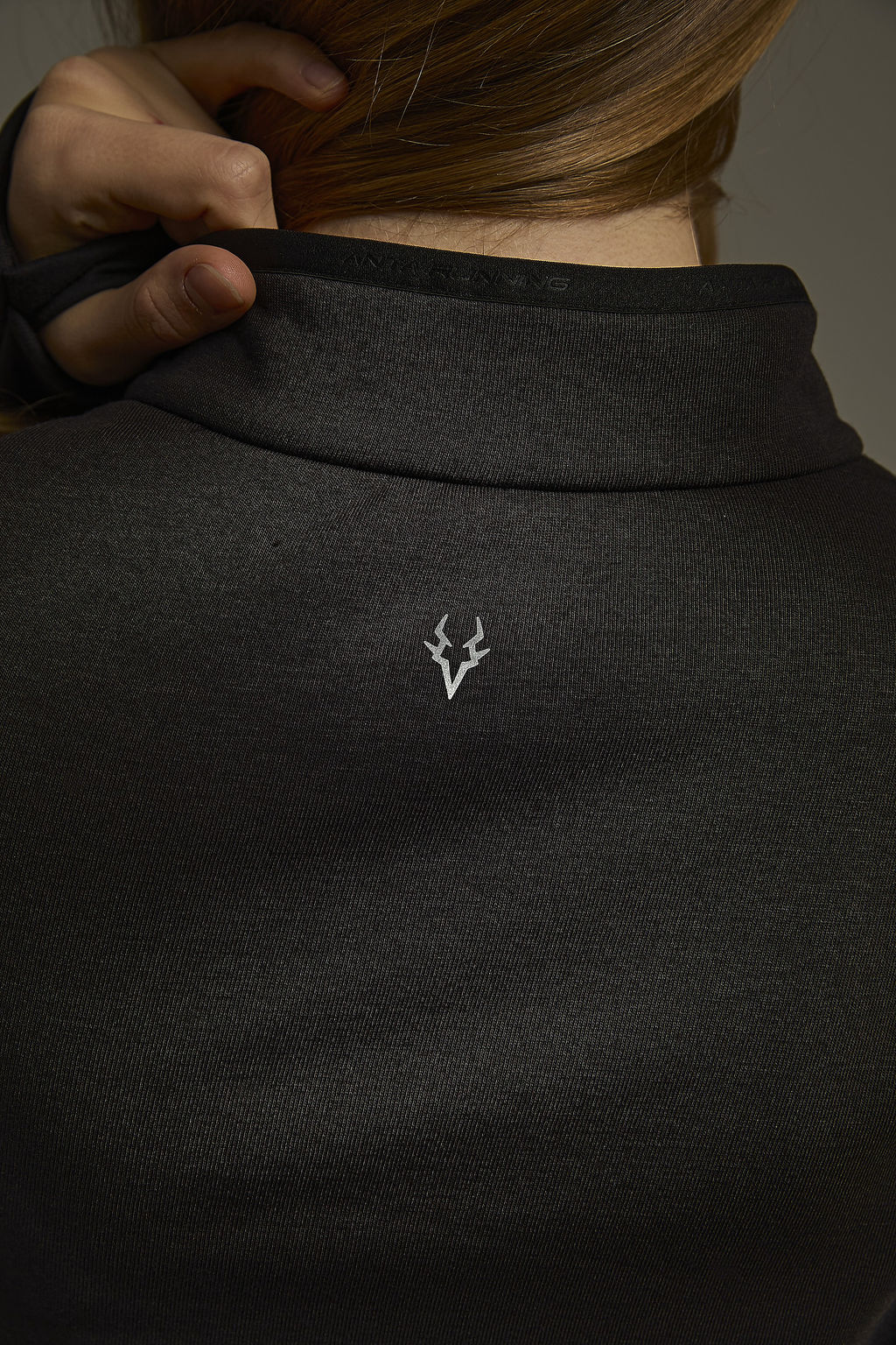 Лонгслив Черный - Anta фото 5