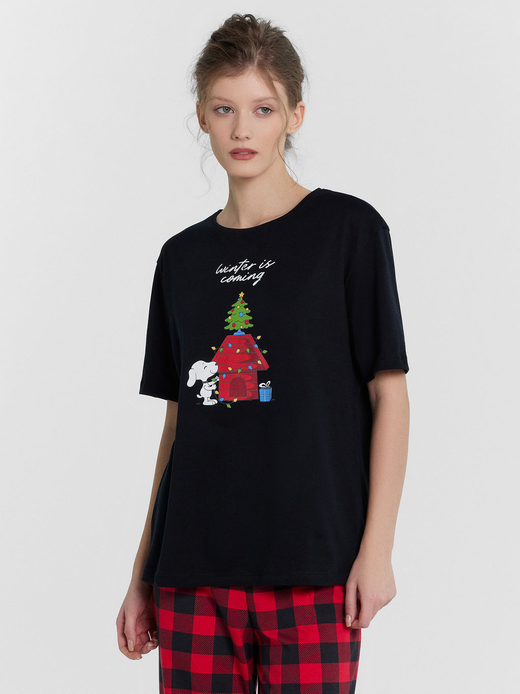 Пижама женская с принтом и надписью winter is coming - Mark formelle фото 3