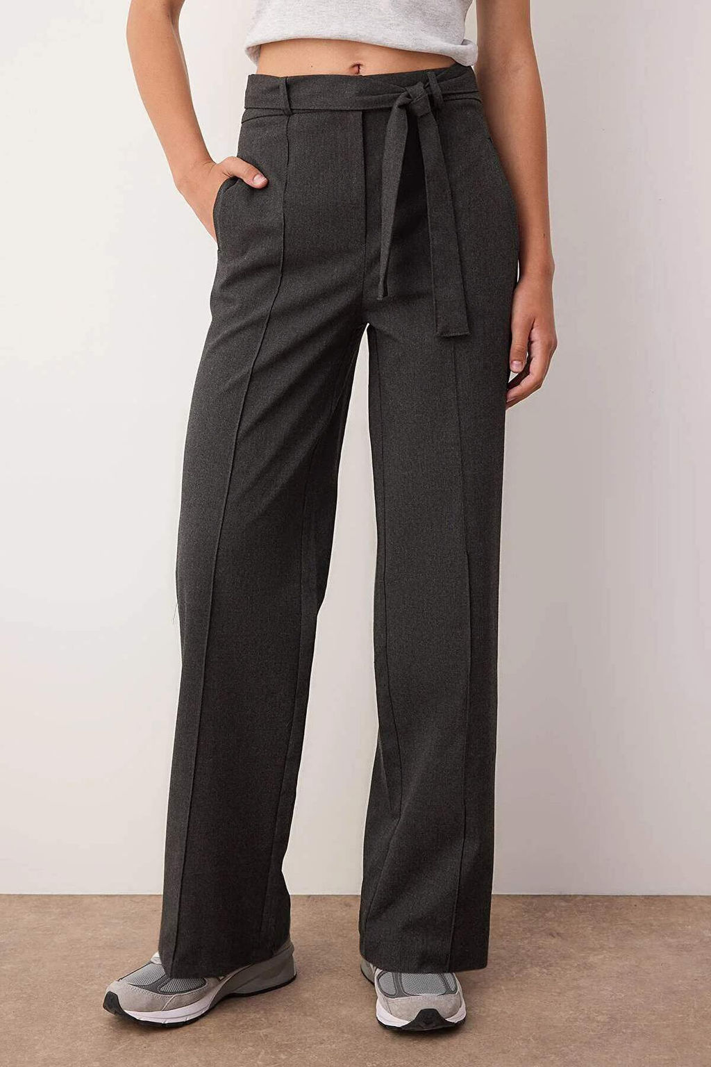 Antrasit Kusakl? Straight/Duz Kesim Nervurlu Kumas Pantolon TWOAW26PL00047