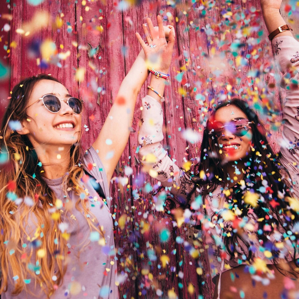 Цена за 5шт. Конфетти "Круги белые" 10 г, бумага