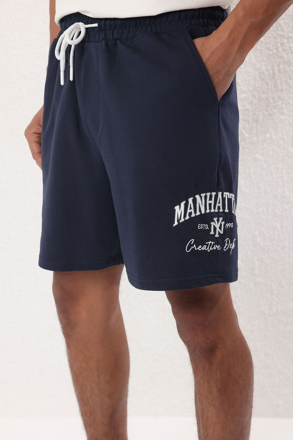 TRENDYOL MAN Lacivert Regular/Normal Kesim Manhattan Nak?sl? Sort & Bermuda TMNSS25SR00036 - Trendyolmilla фото 3
