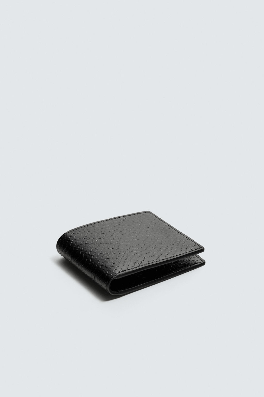 CROCODILE EMBOSSED WALLET - Zara фото 2