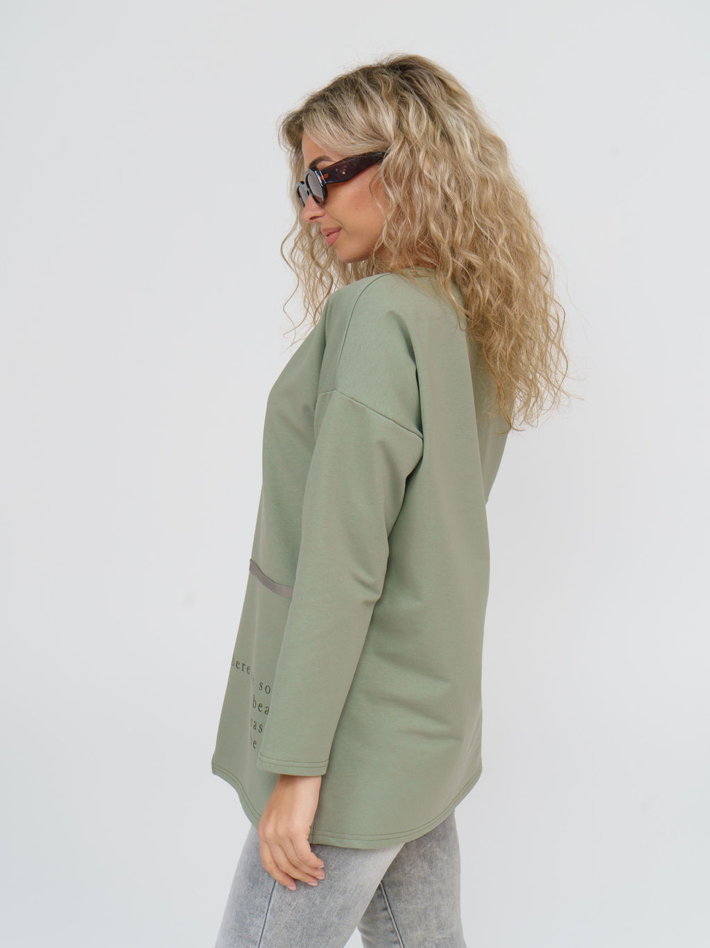 888 Туника "Св.олива"