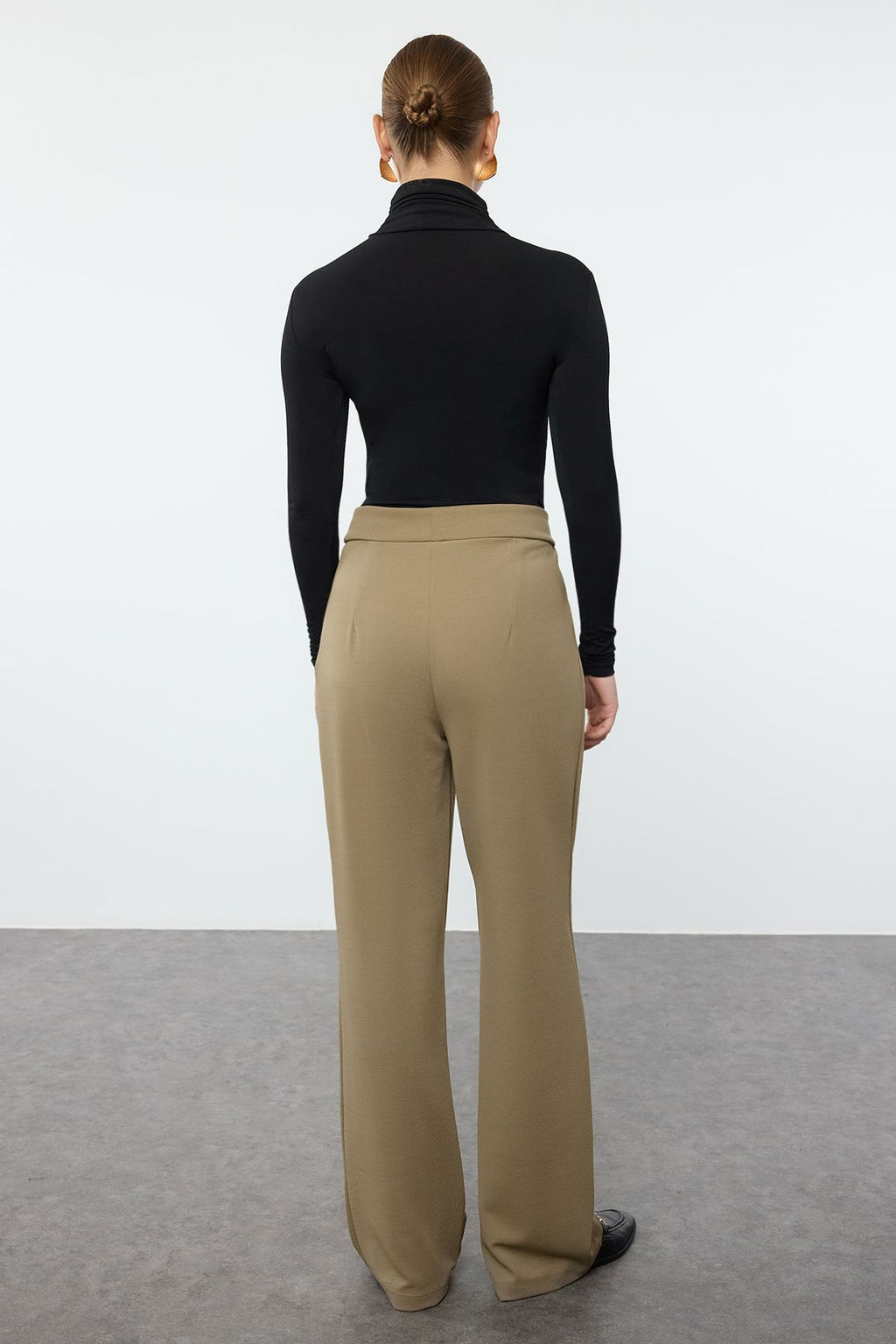 Koyu Haki C?rt C?rt Kapamal? Yuksek Bel Pileli Wide Leg/Genis Kesim Pantolon TWOAW24PL00177