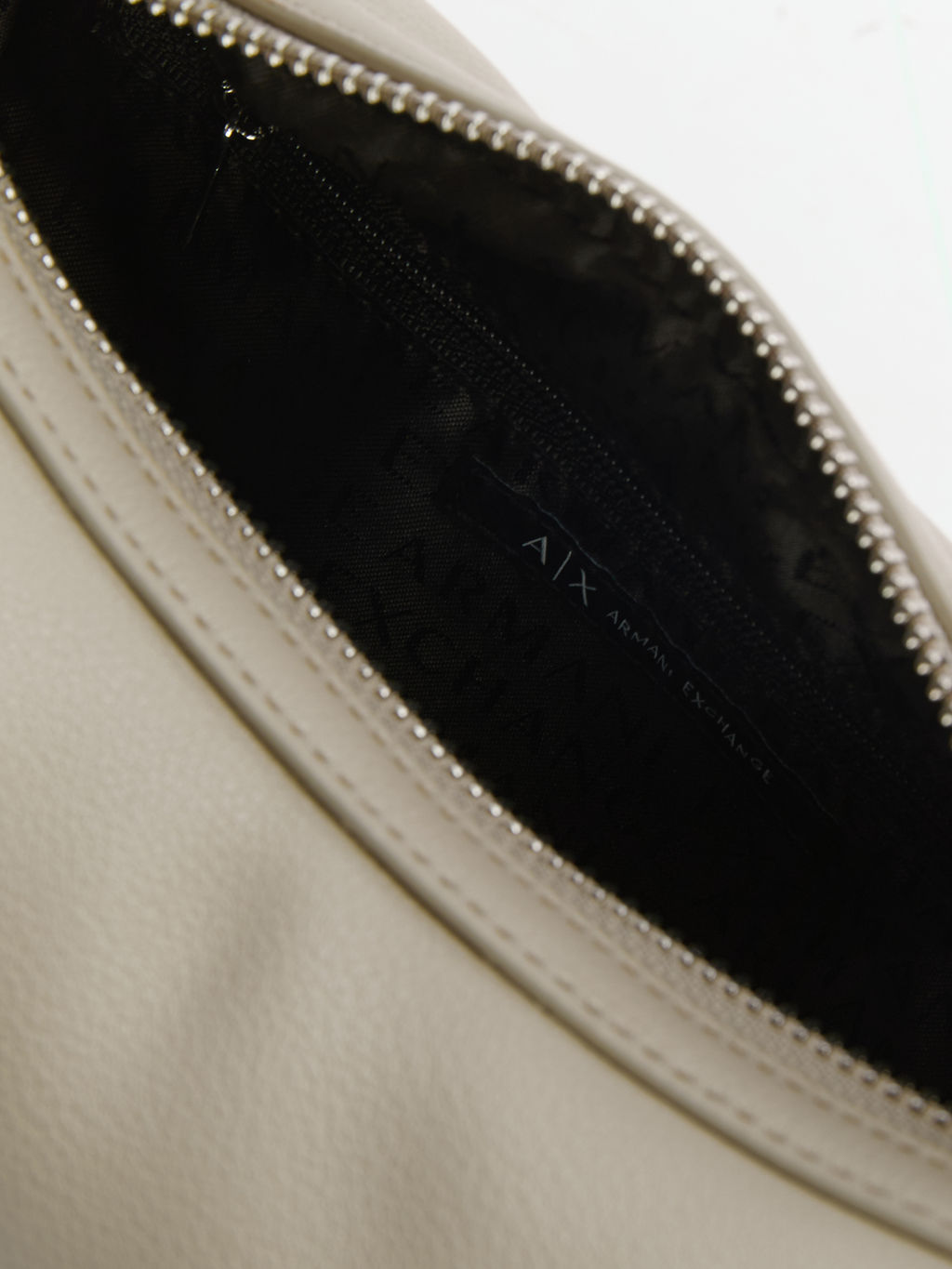 Женская сумка с ручками ARMANI EXCHANGE Артикул 4081368, бежево-серый  фото 5