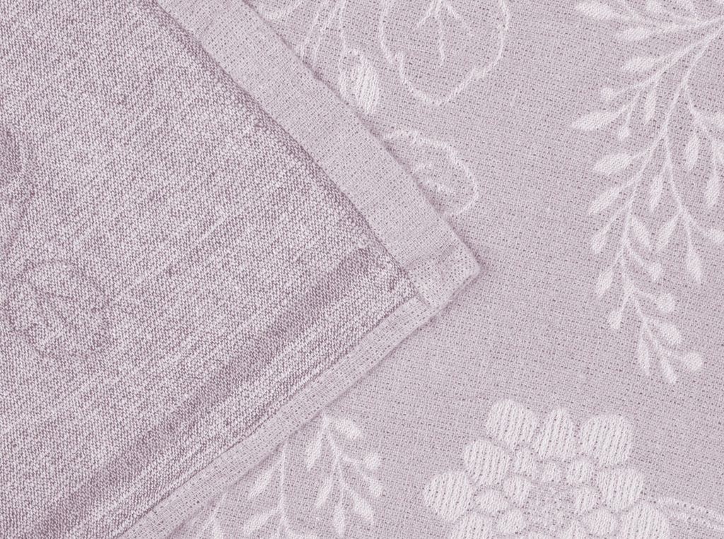 24С93-ШР/у. 50*120 Полотенце "Белые цветы" цв. 3 рис. 179 сиреневый