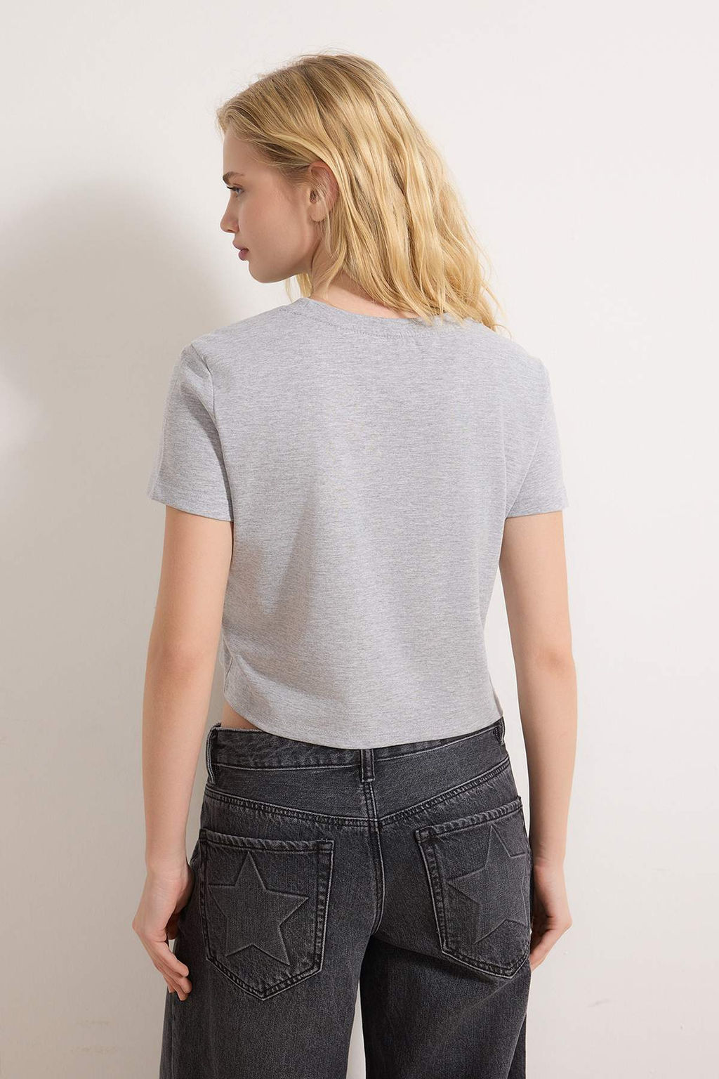 Gri Melanj-Siyah 2li Paket %100 Pamuk Crop Bisiklet Yaka Orme T-Shirt TWOSS20TS1480