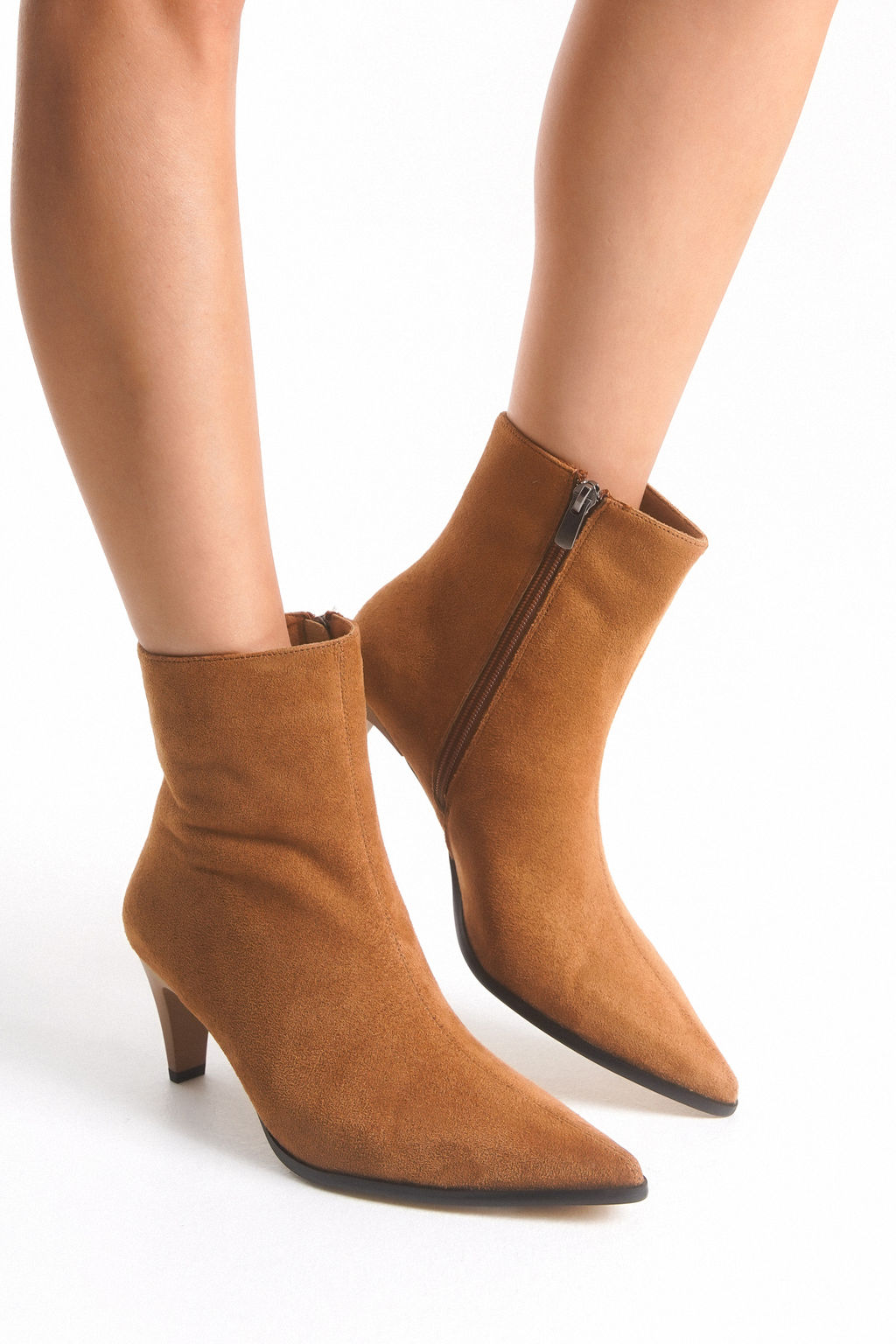 Taba Suet Sivri Burun Ince Topuklu Kad?n Bot 
TAKAW26BO00049 - Trendyolmilla фото 2