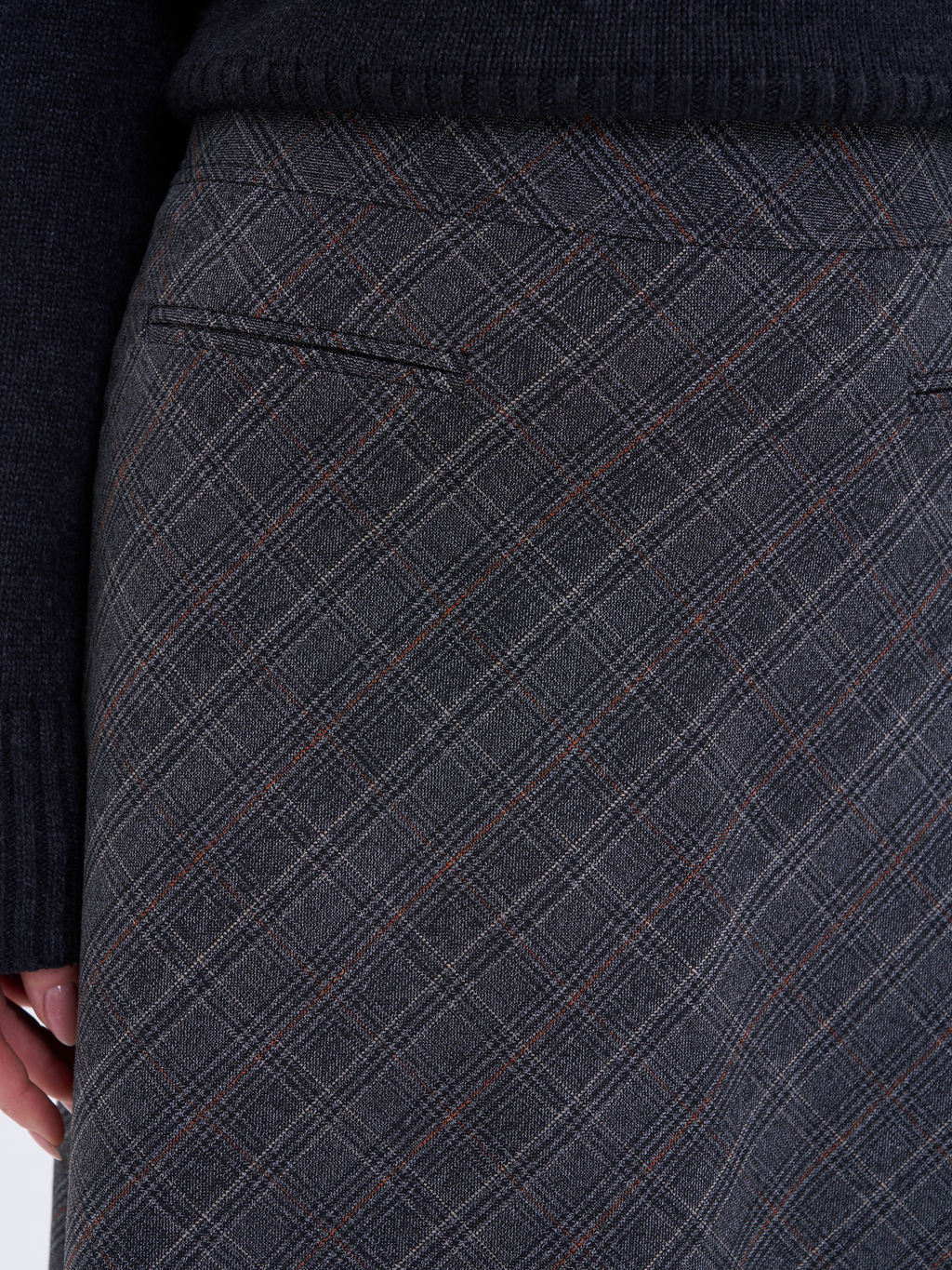 Женская юбка расклешенная от пояса к низу, - Трика фото 5