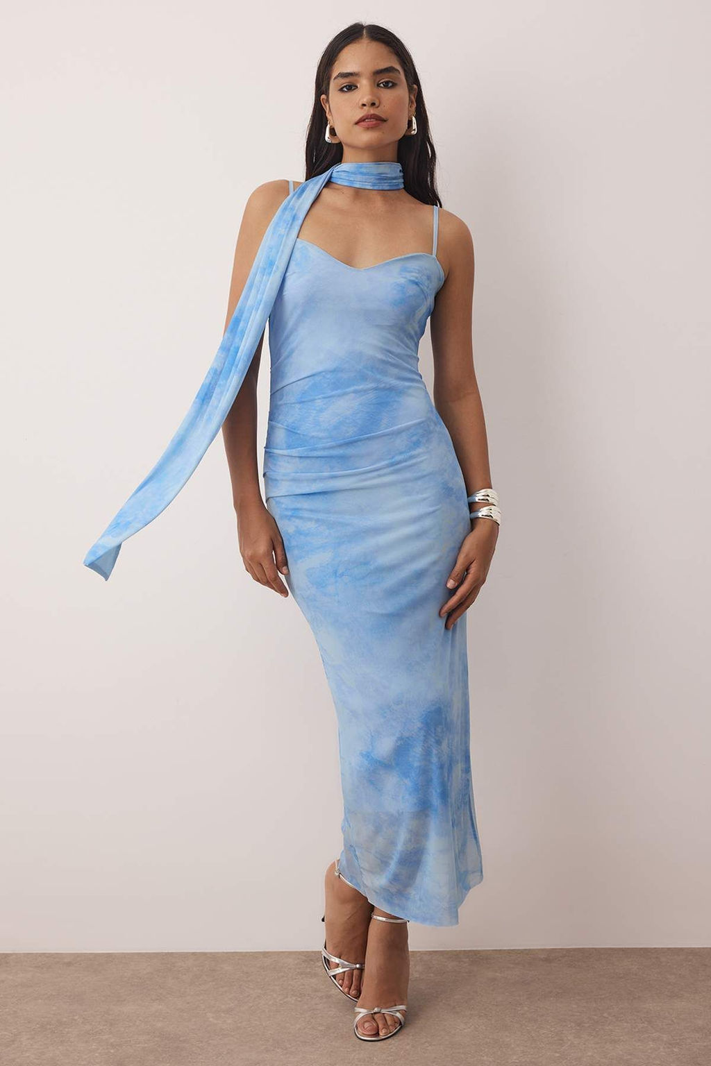 Yesil Fular Detayl? Tul Maxi Orme Elbise TPRSS25EL00314 - Trendyolmilla фото 8