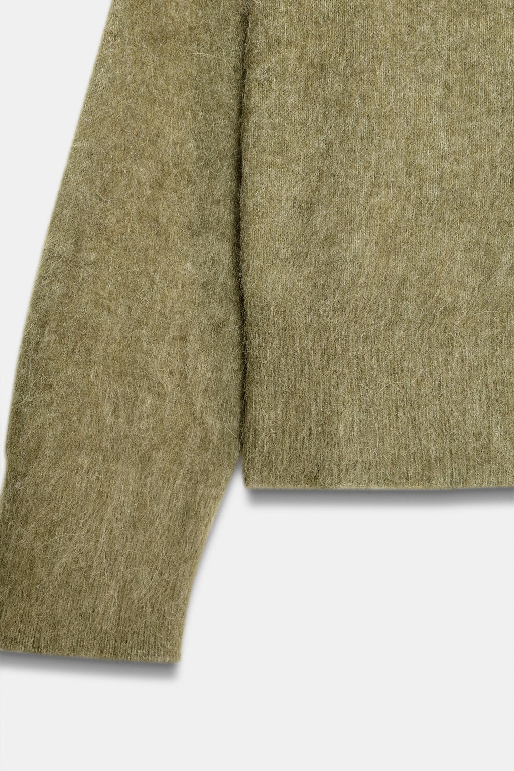BRUSHED EFFECT KNIT SWEATER - Zara фото 8