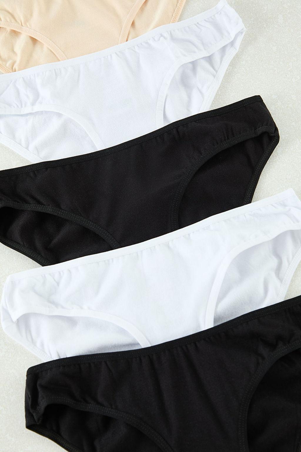 Trendyolmilla Siyah-Beyaz-Ten 5li Suprem Duz Slip Kulot THMAW25KU00031  фото 2