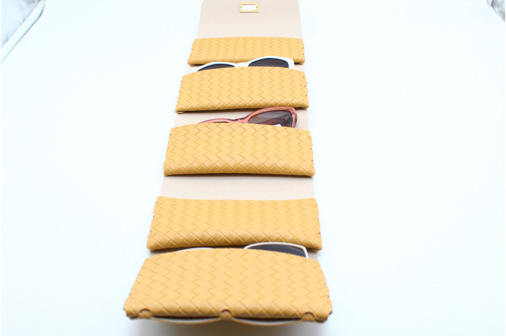 Футляр-органайзер 5 отделений (бежевый)