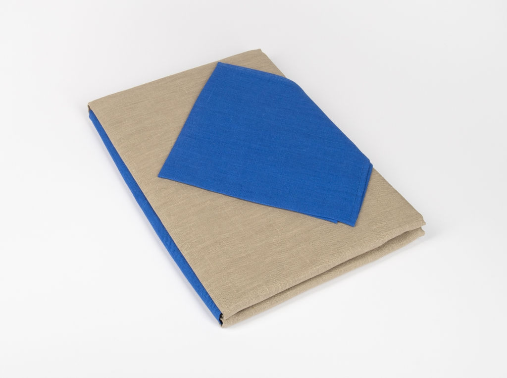 17С151-ШР/уп. Комплект столовый 144*144 цв. 394 рис. 0 Серо-бежевый