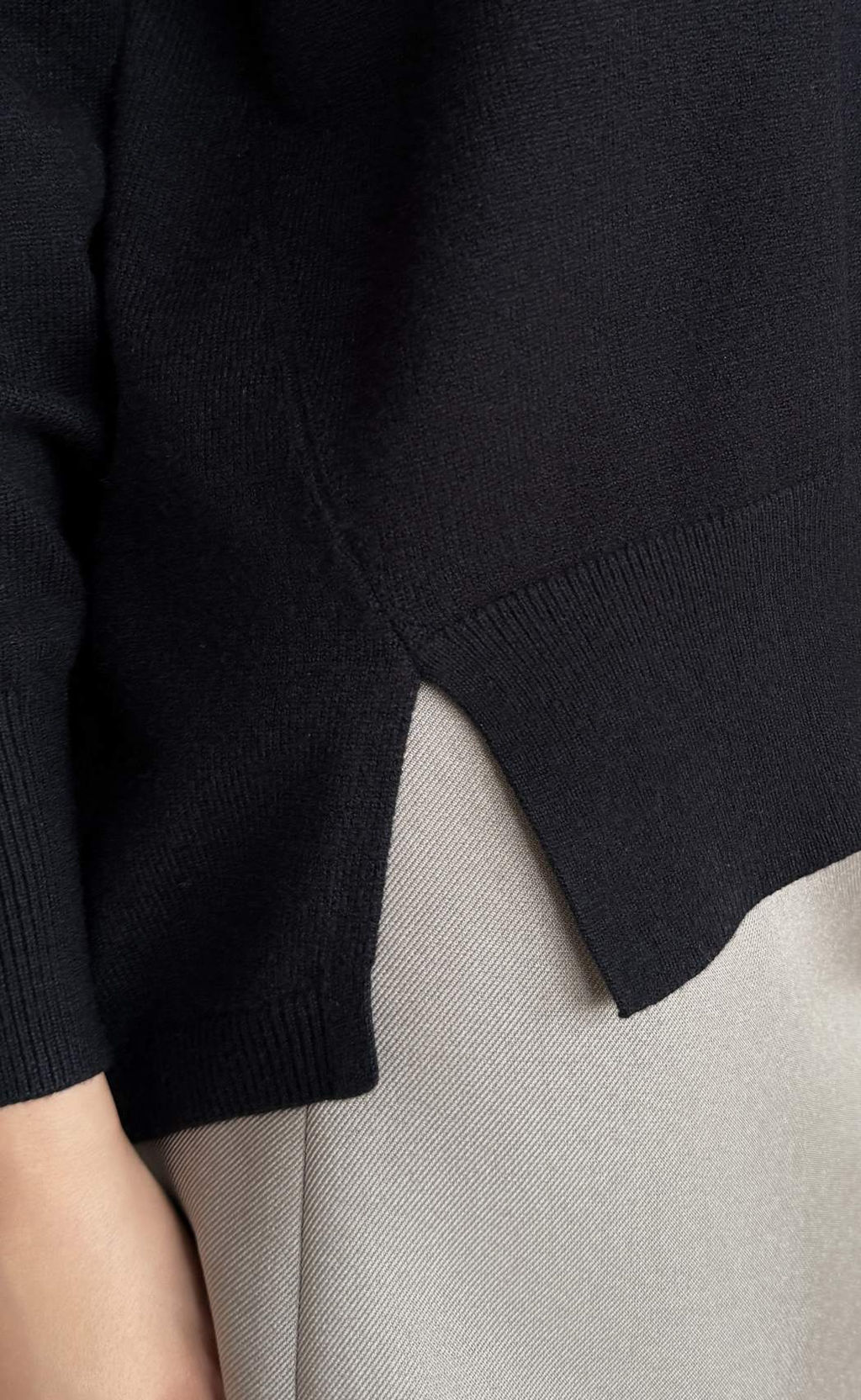 Джемпер F522-15120 black - Fine joyce фото 6