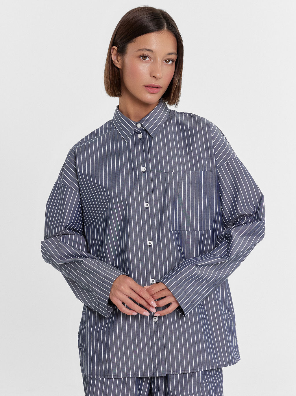 Рубашка женская в темно-синюю полоску т.синяя полоска 502985 - Mark formelle фото 2