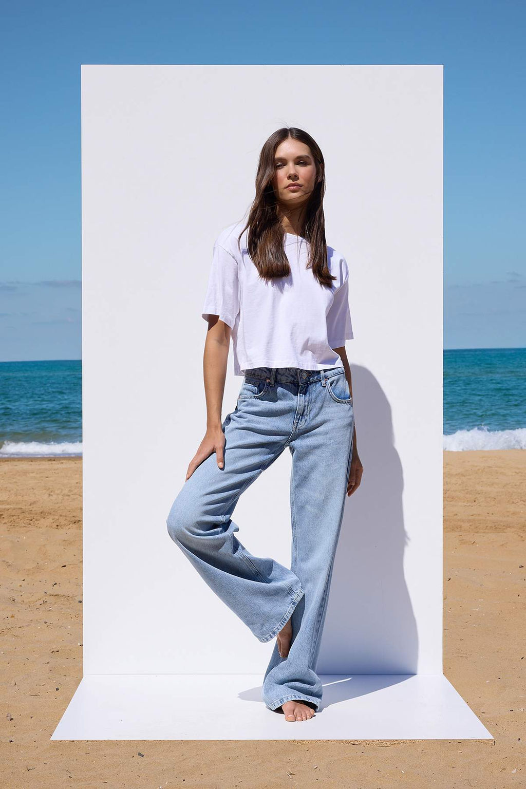 More Sustainable Mavi Rejeneratif Pamuk Dusuk Bel Wide Leg Genis Paca Jeans TWOAW26JE00222