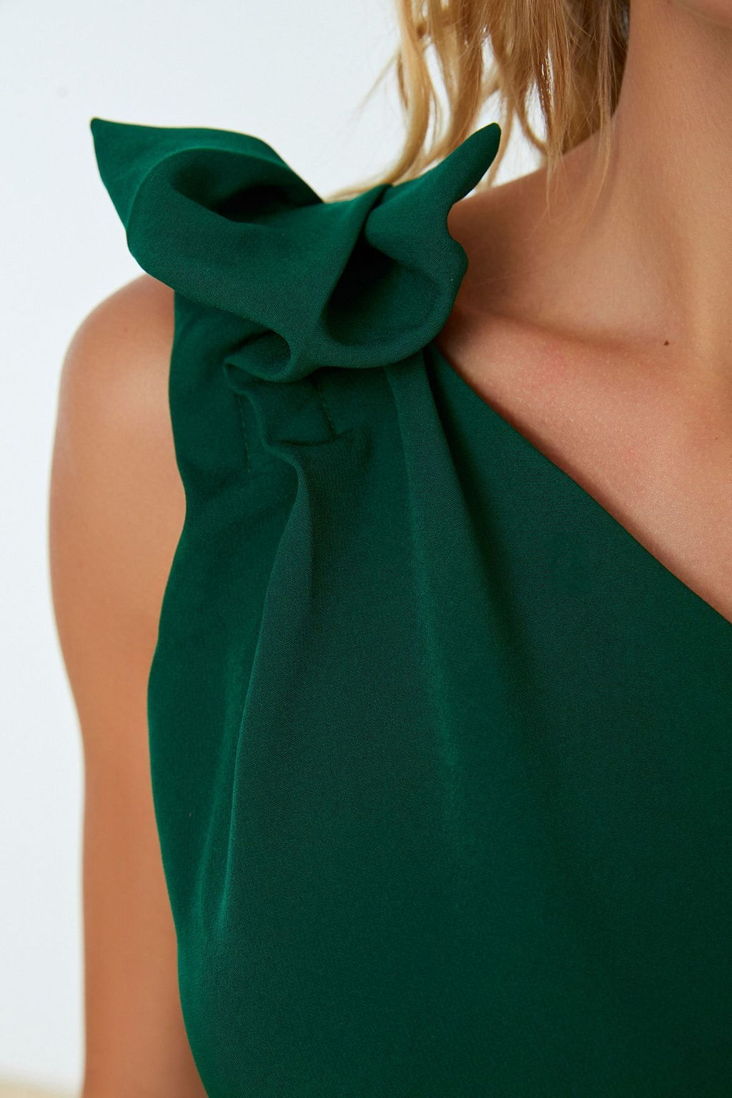 Zumrut Yesili Vucuda Oturan Dokuma K?sa Abiye Gece Mezuniyet Elbisesi TPRSS22EL1397