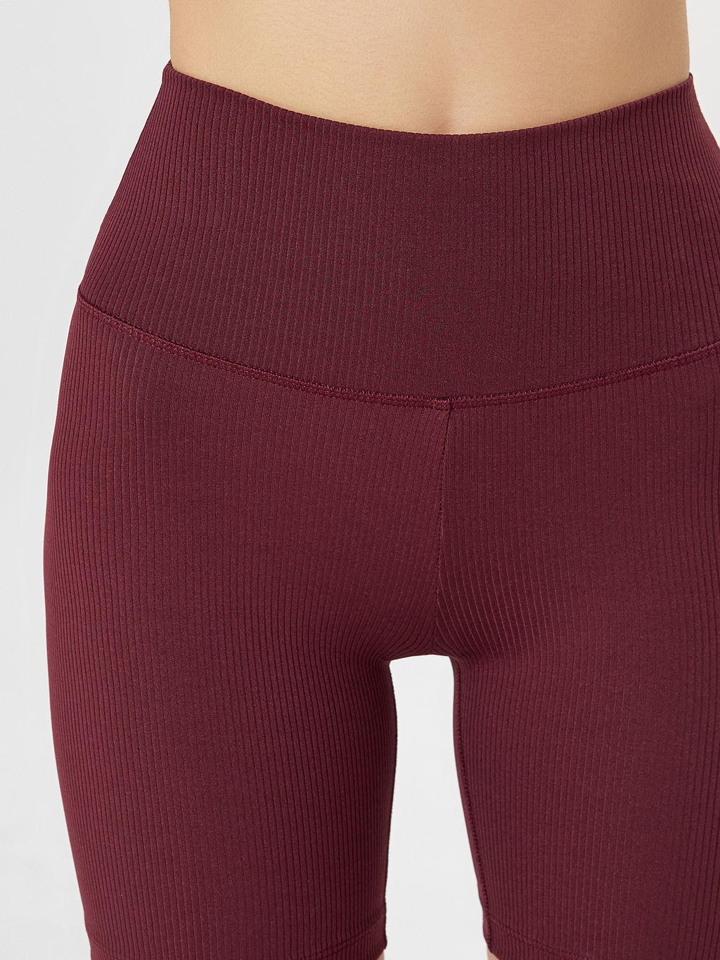 ШОРТЫ ЖЕНСКИЕ СПОРТИВНЫЕ - Mark formelle фото 5