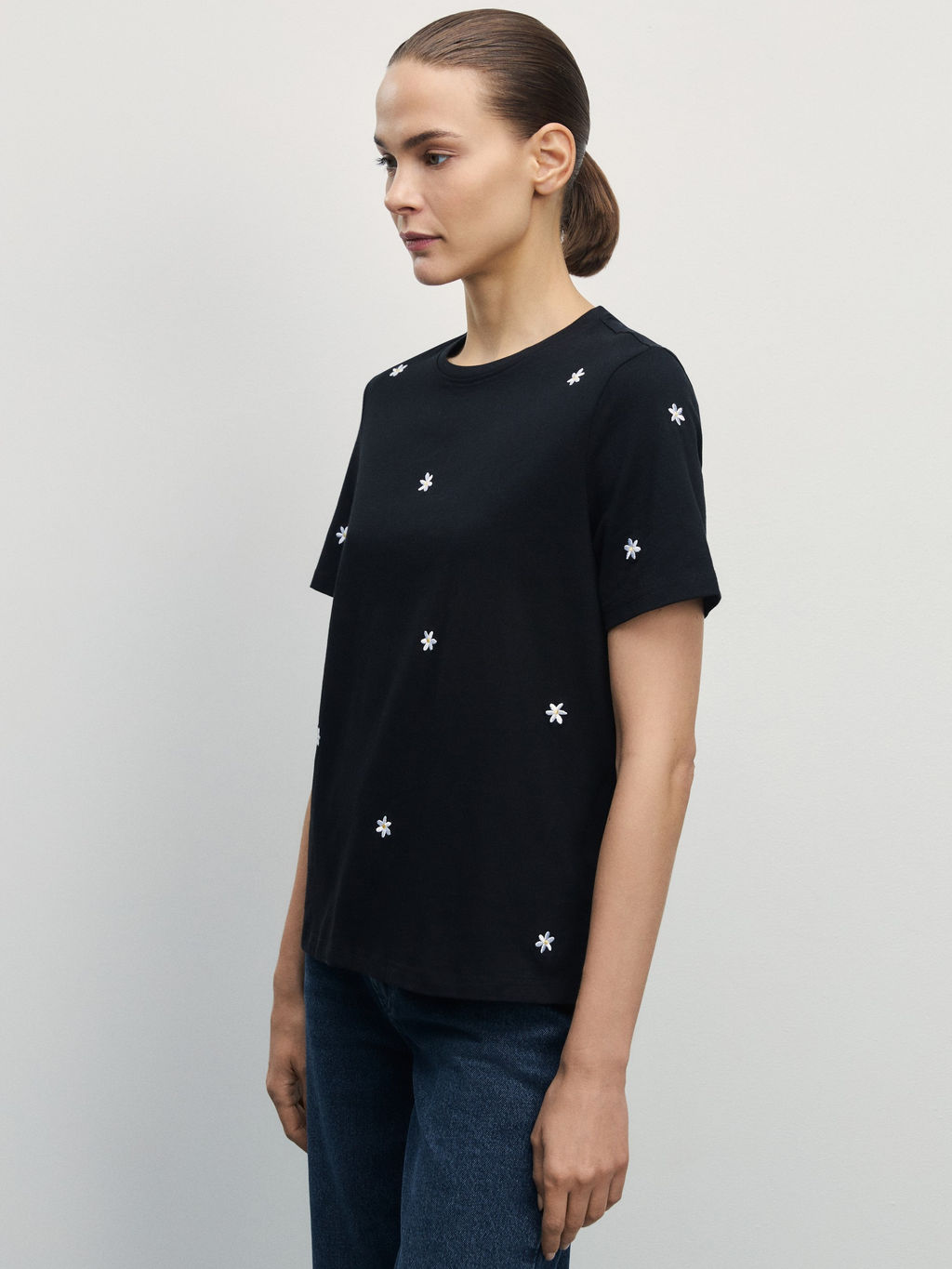 Футболка с вышивкой / Zarina  фото 4