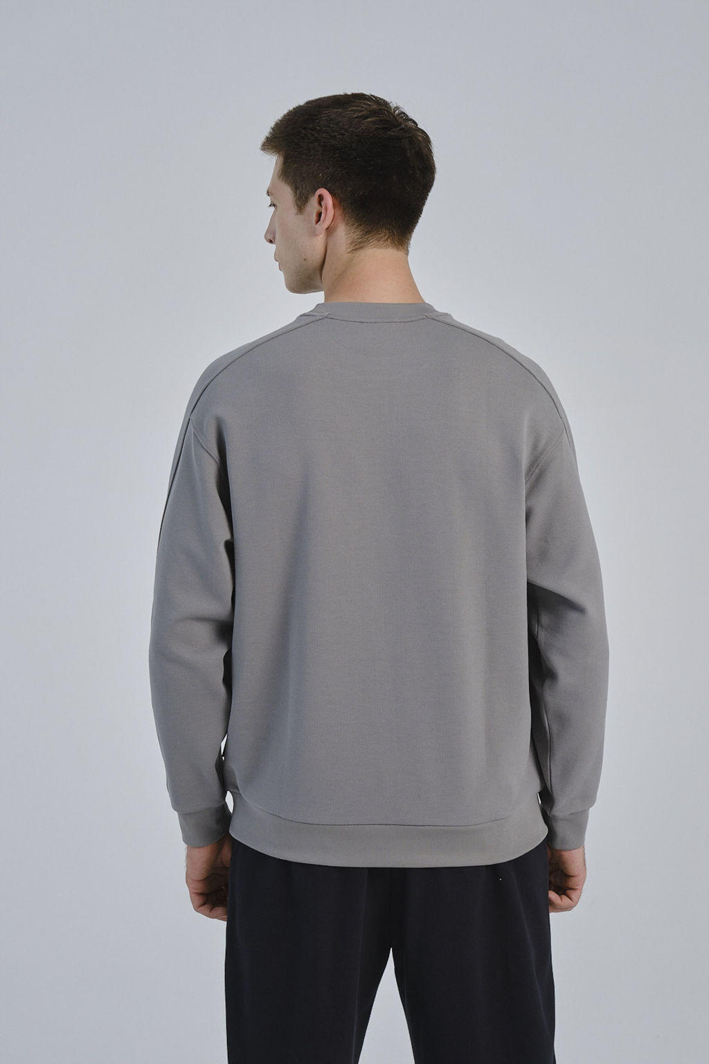 Свитшот Серо-зеленый COMMUTE Sweatshirt - Anta фото 4