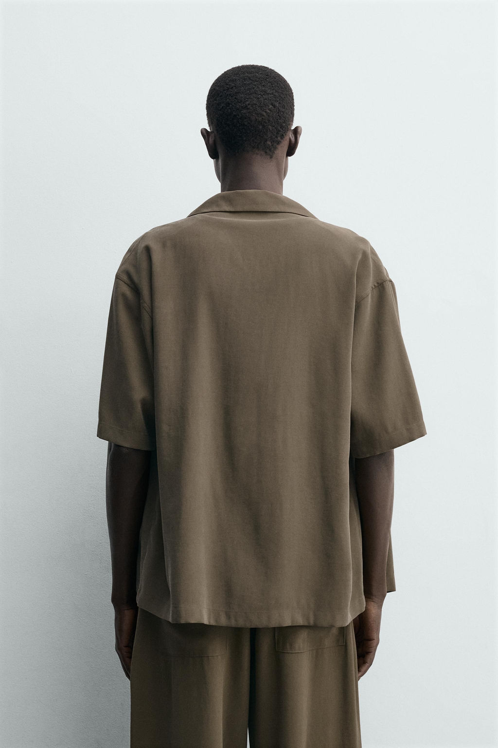 CAMISA FLUIDA RELAXED FIT / Marr?n / Topo - Zara фото 3