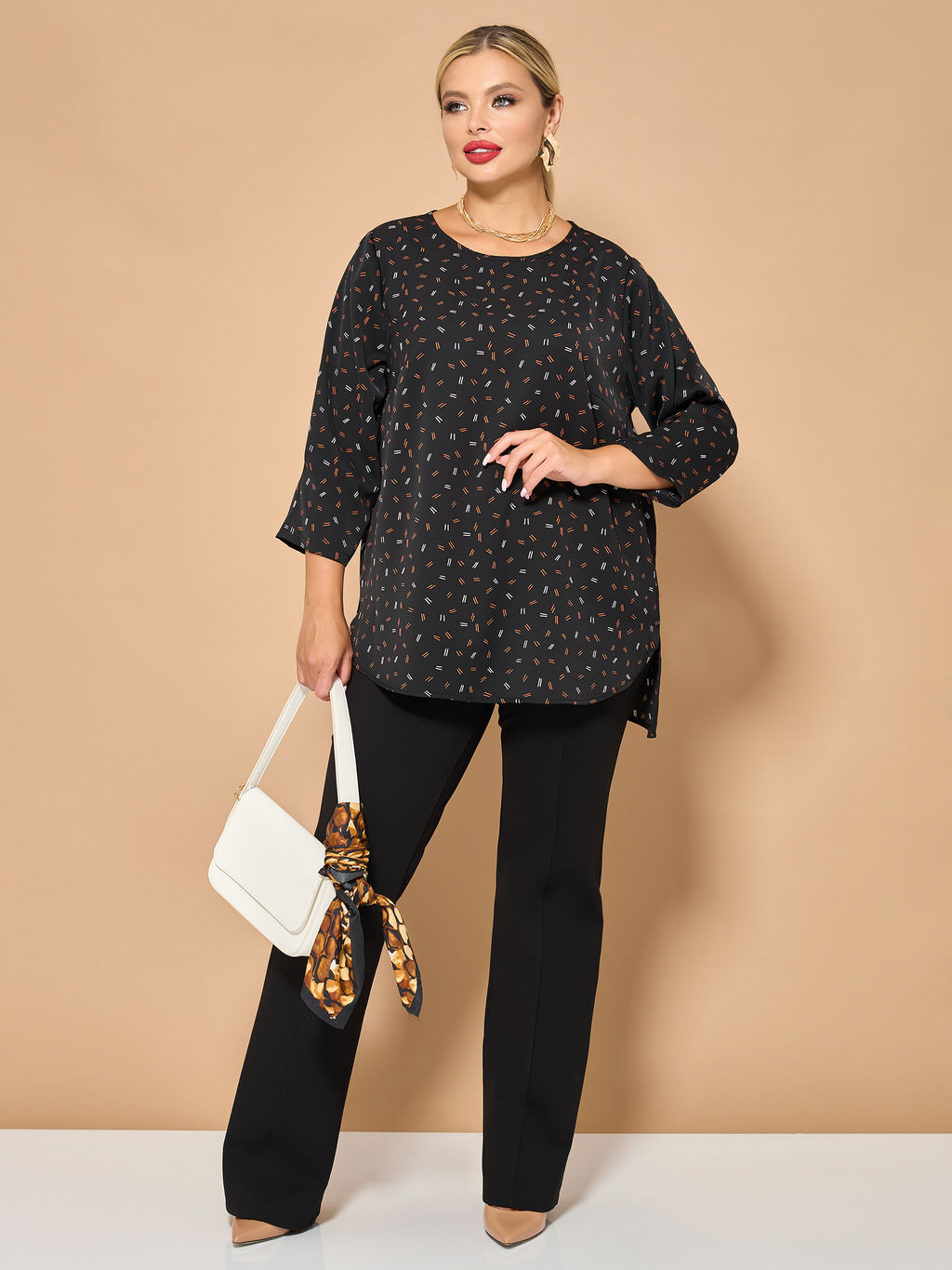 Блузка 0220-1 глубокий чёрный