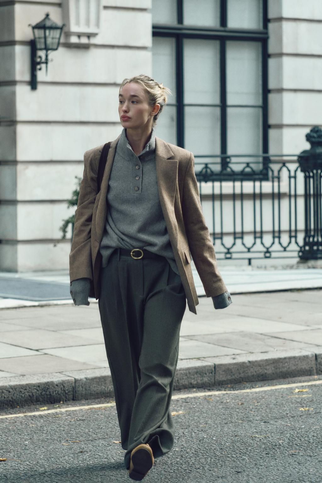SINGLE-BUTTON BLAZER