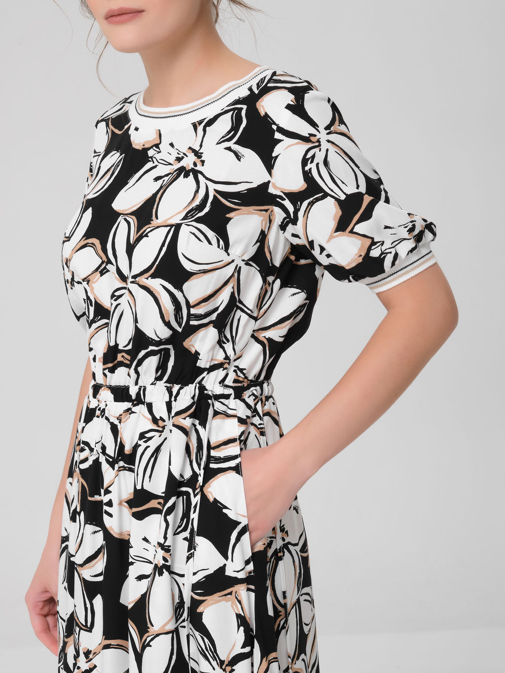 Платье из вискозы с принтом - Stilla фото 5