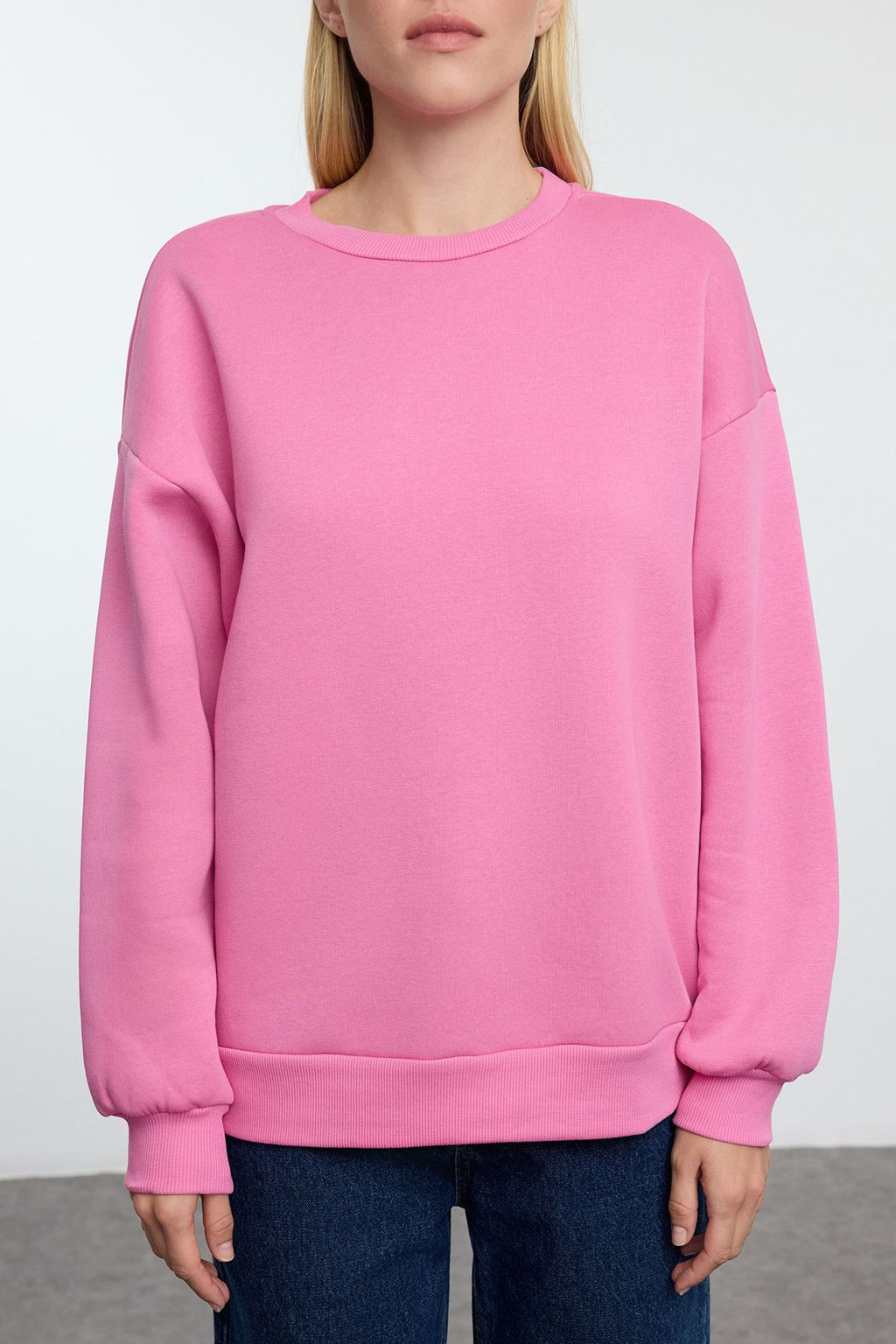 Pembe Oversize/Rahat Kesim Basic Bisiklet Yaka Kal?n/Ici polarl? Orme Sweatshirt TWOAW24SW00102