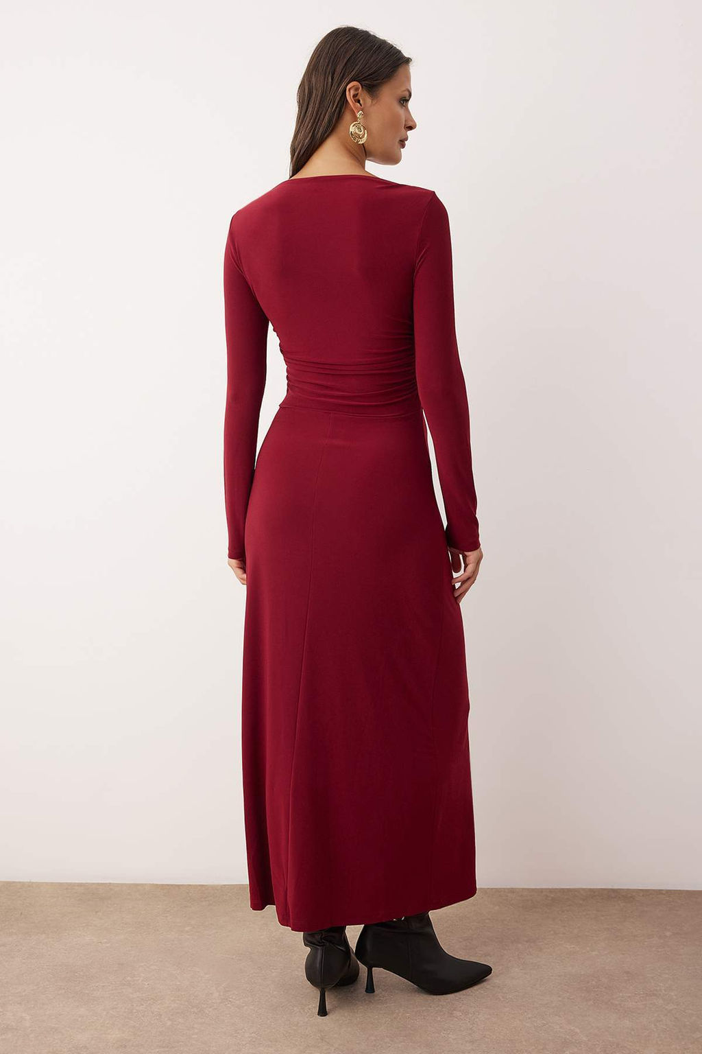 Bordo Duz Buzgu Detayl? Asimetrik Etek Ucu Detayl? Kay?k Yaka Esnek Midi Orme Elbise TWOAW26EL00019 - Trendyolmilla фото 10