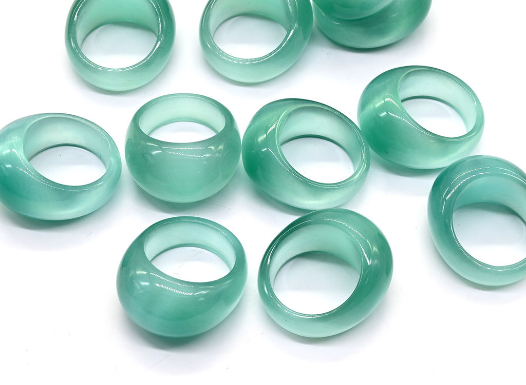 Перстень из камня кошачий глаз цв.мятный