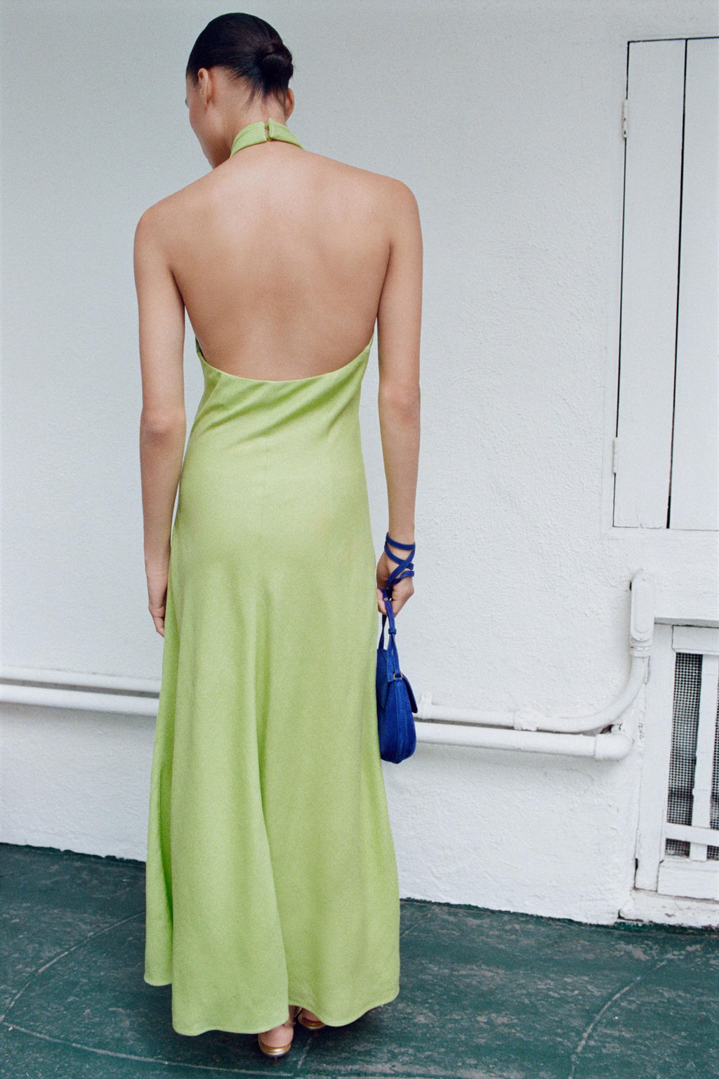 VESTIDO MIDI HALTER CON LINO / Lima - Zara фото 3