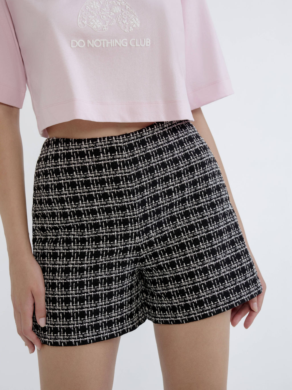 CONTE LS 2906 Шорты женские black - Conte elegant фото 6