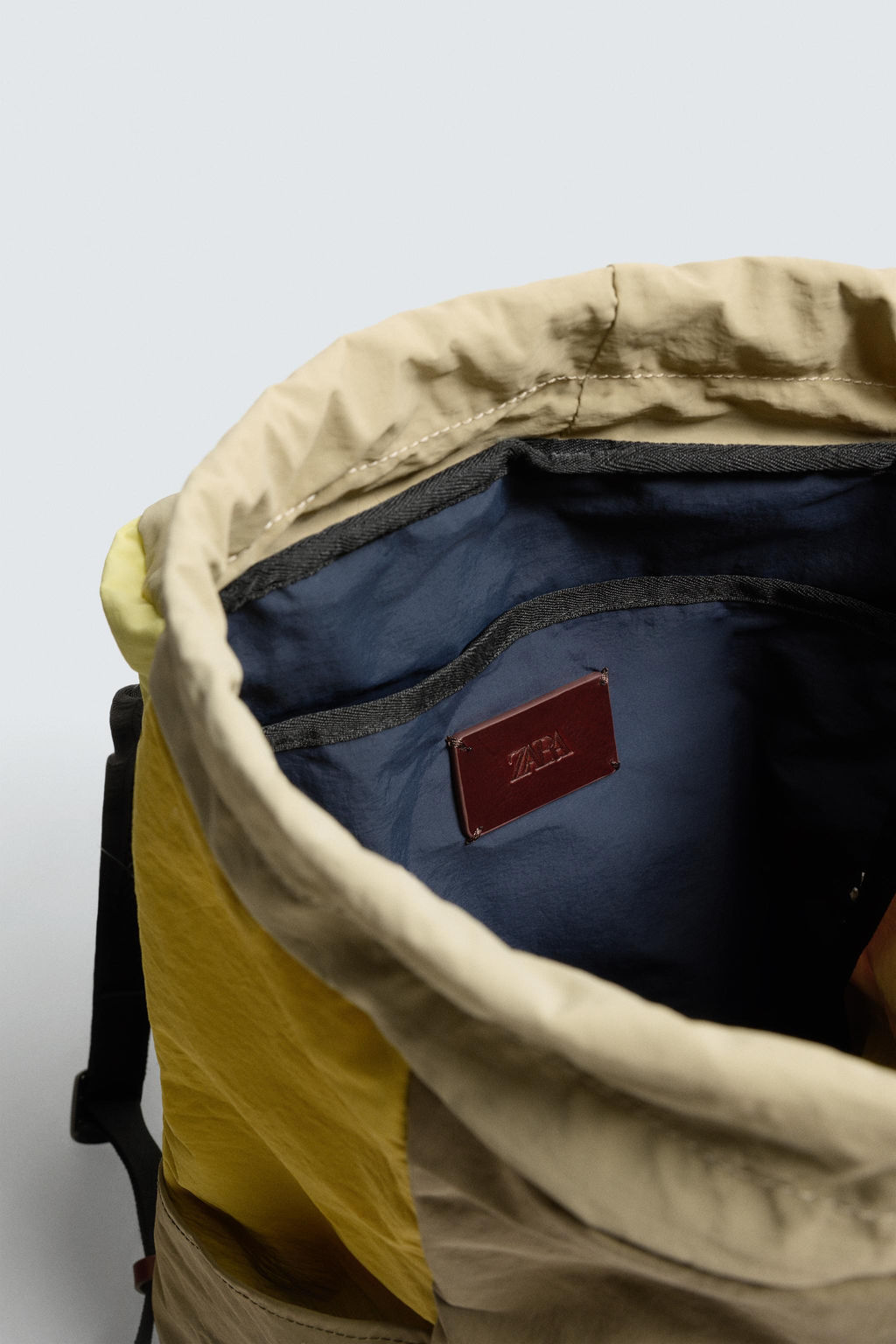 TECHNICAL BACKPACK WITH LEATHER DETAILS - Zara фото 12