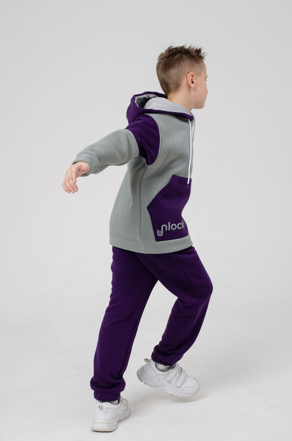 886Д Костюм детский "Серый/фиолетовый"