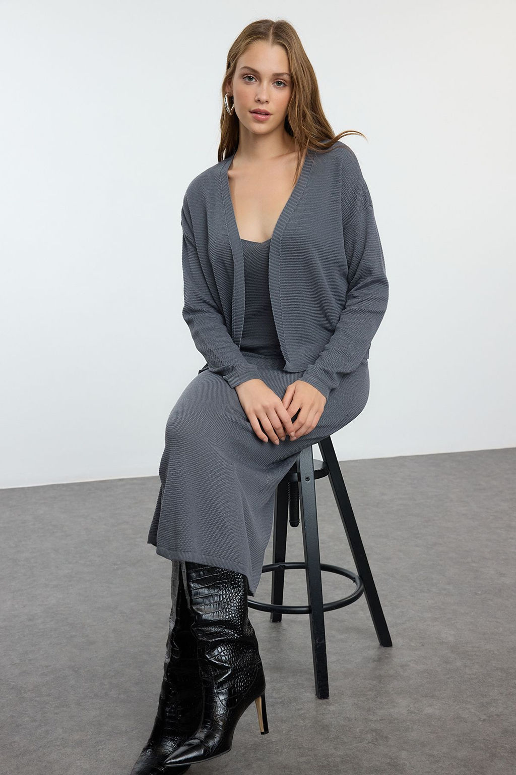 TRENDYOLMILLA Indigo Midi Triko Premium Iplik/Ozel Iplik H?rka-Elbise Tak?m TWOAW25EL00075 фото 6