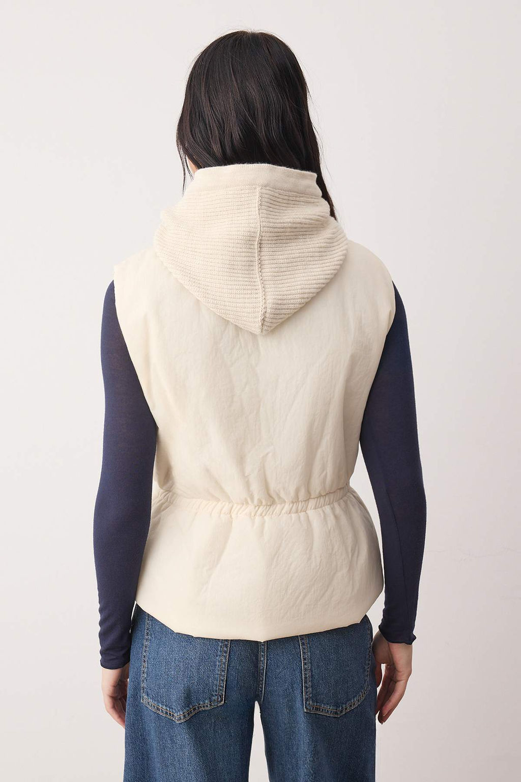 Ekru Regular Kal?p Triko Kapuson Detayl? Sisme Yelek TWOAW26YE00023 - Trendyolmilla фото 5