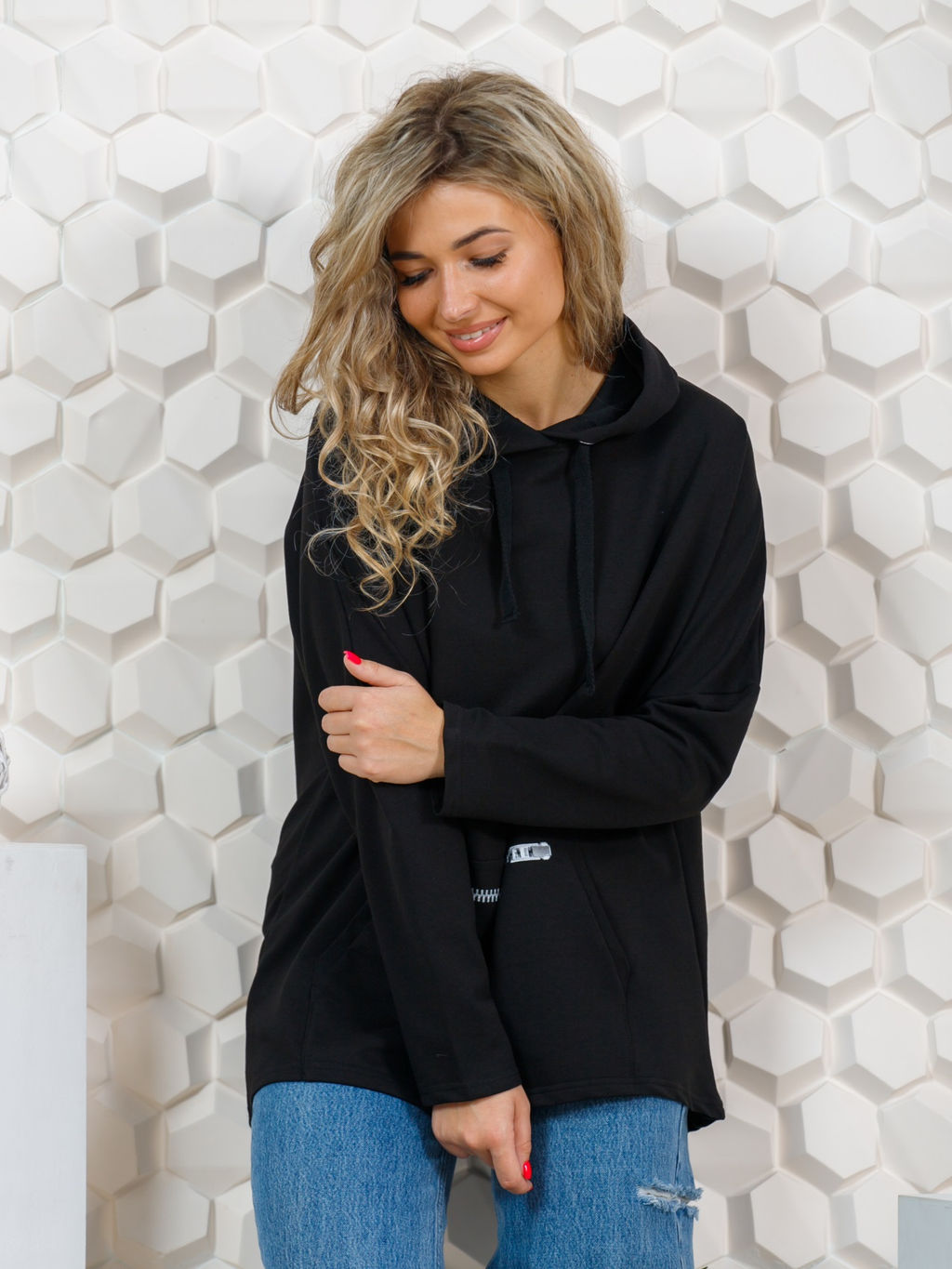 831 Худи "черный"