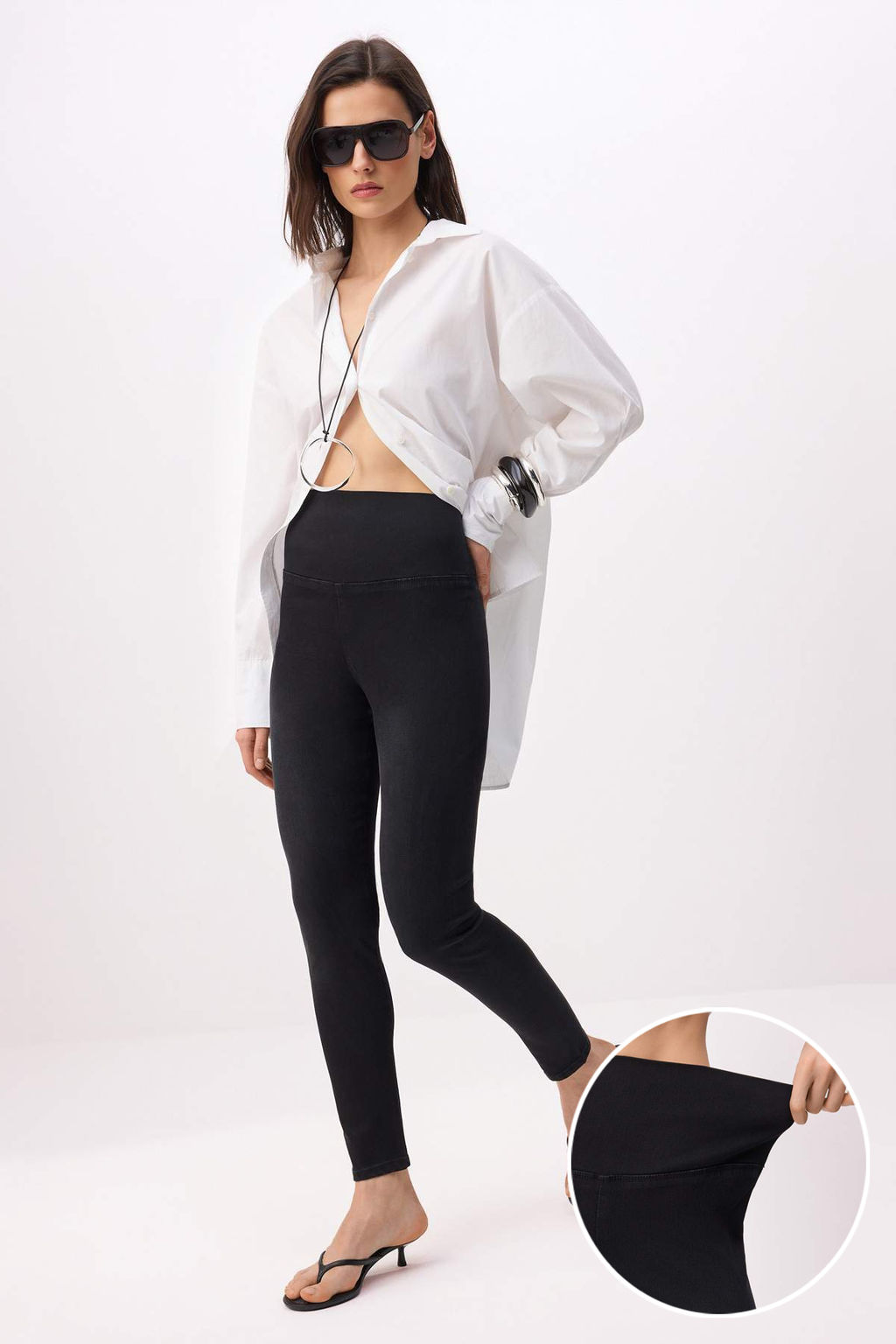 Koyu Mavi Yuksek Bel Yumusak Ekstra Esneyen Flare Tayt Jeans TWOSS26JE00283 - Trendyolmilla фото 5