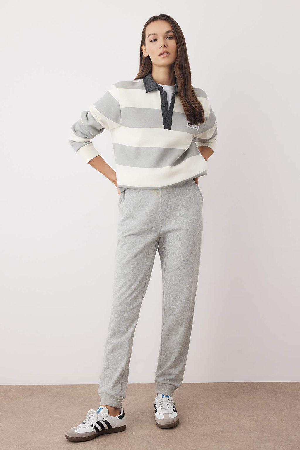 Gri Melanj Bel Detayl? Jogger Kal?n Ici Polarl? Orme Esofman Alt? TWOAW26EA00018