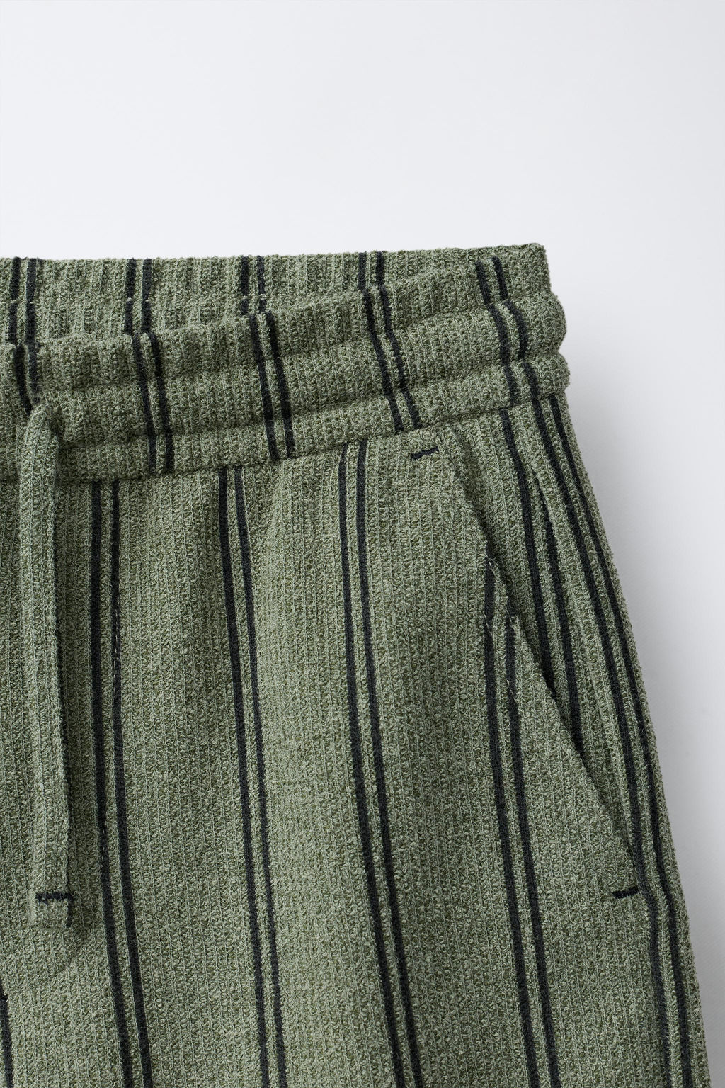 BERMUDA R?STICA / Rayas - Zara фото 3