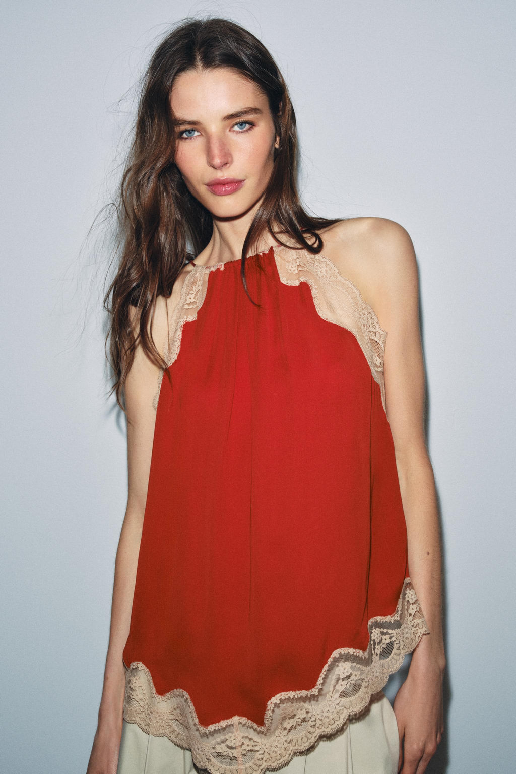 TOP HALER ENCAJE ZW COLLECTION / teja oscuro - Zara фото 2
