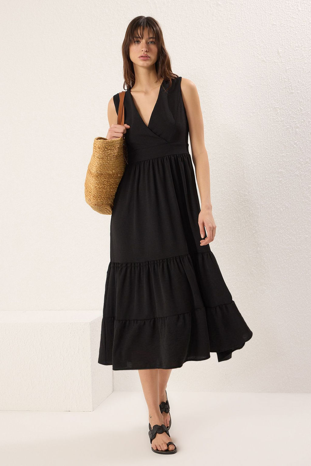 Haki Duz Etegi Belden Ac?lan Kruvaze Midi Dokuma Elbise TWOSS25EL00201 - Trendyolmilla фото 11